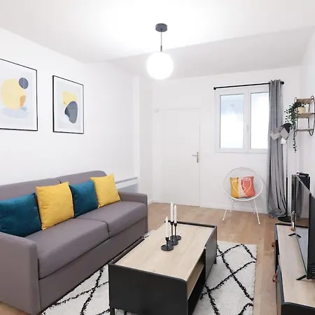 Apartment Joli Parc De La - 4p